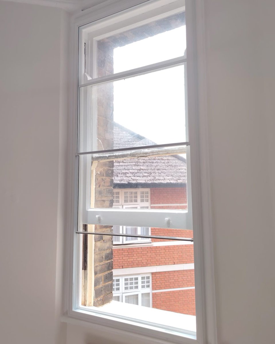 WembleyWindows's tweet image. These elegant Sliding Sash Windows capture the charm of traditional design while delivering the comfort, security, and energy efficiency of modern uPVC. Perfectly fitted, they let in natural light, improve ventilation, and add character to any property. 

#WembleyWindows