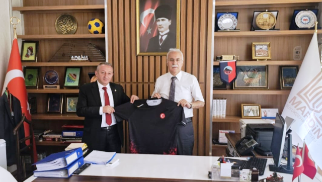 mardingazete's tweet photo. Türkiye Atletizm Federasyonu Asbaşkanı Cura’dan Mardin’de Kurum Ziyaretleri
https://t.co/LPwUpyBHsN https://t.co/xr9mr1wJjE