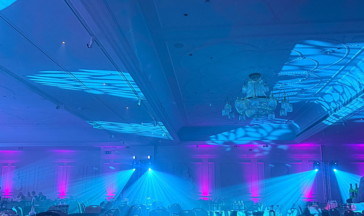 pa_hire_oxford's tweet image. ✨ Transform your next event with professional lighting hire! From festivals to corporate events &amp;amp; conferences, we’ll create impact and atmosphere that leave a lasting impression. Serving Oxfordshire, Warwickshire &amp;amp; London. #Sound_Hire #Lighting_Hire #Stage_Hire #LED_Screen_Hire