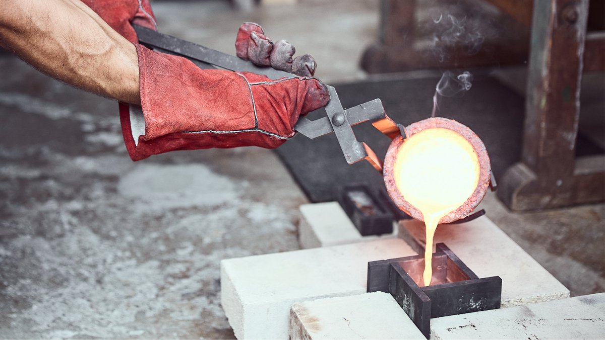 The world is heating up. Volatile. Unstable. Uncertain. And yet — every ten minutes, a new block is forged. Unmoved by noise. Untouched by chaos. Bitcoin doesn’t bend. It anchors truth in time. Proof of work. Immutable. Relentless. Block by block.