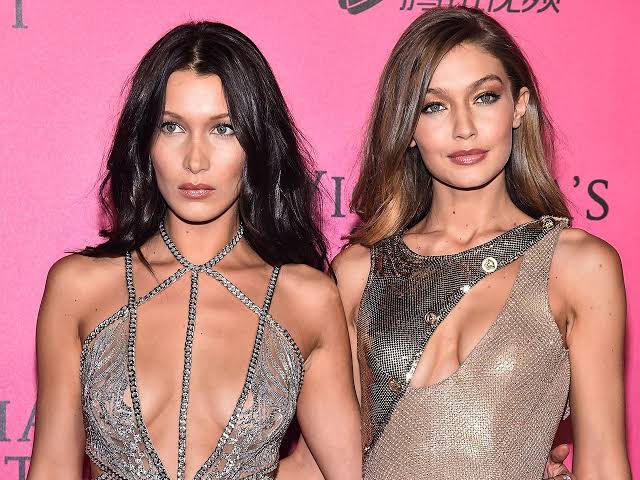 Zionists will look at this photo and tell you these Jews are from the Middle East with a straight face.

They’re not — they’re from EUROPE.