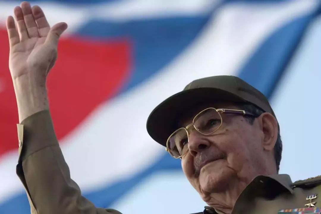 "Si tenemos un solo Partido debemos promover, en su funcionamiento y en general en nuestra sociedad, la más amplia democracia y un permanente intercambio sincero y profundo de opiniones"  Raúl  #9noCongresoPCC 
#ElCongresoDeTodos 
#PinardelRío