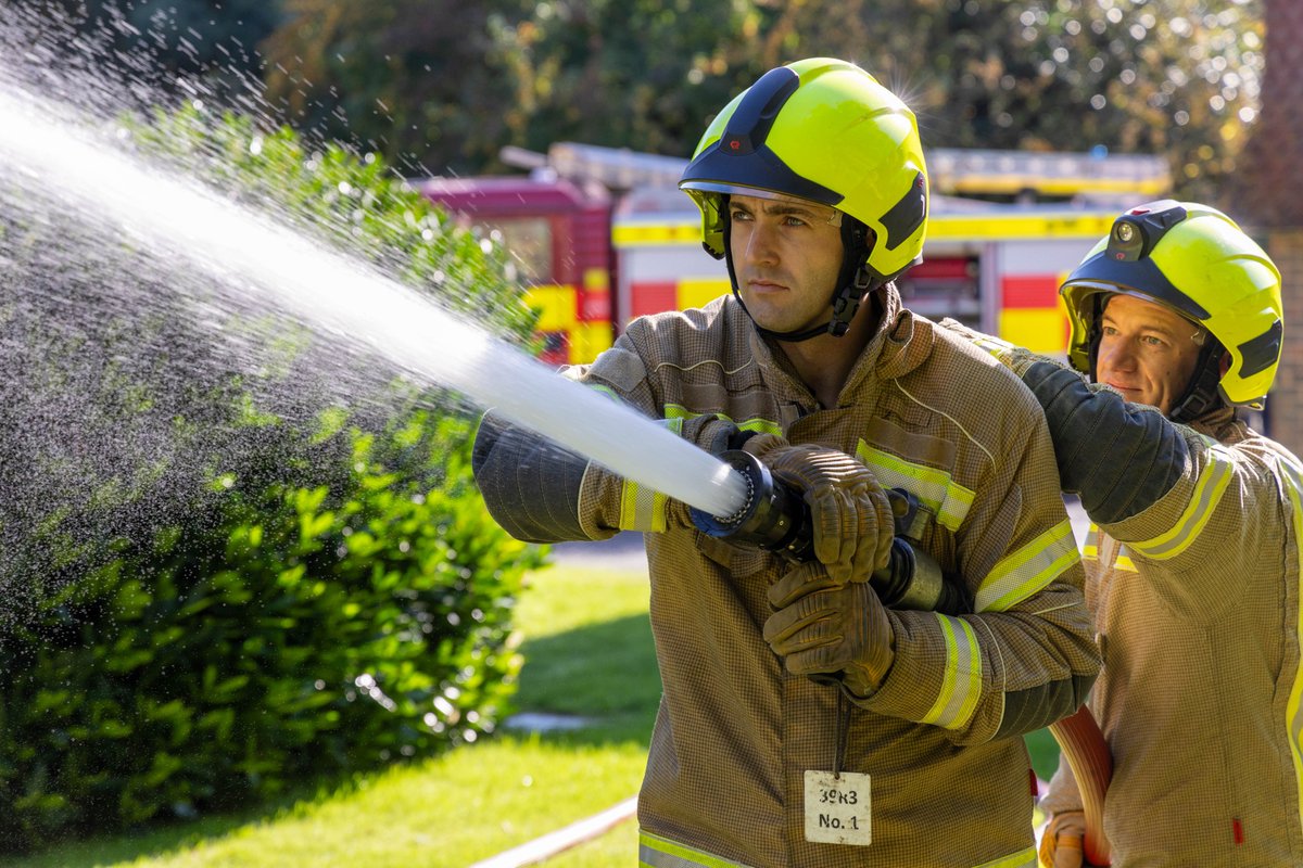 kentfirerescue's tweet image. Crews extinguished a shed fire in #Folkestone this afternoon.

More here: kent.fire-uk.org/incident/folke…