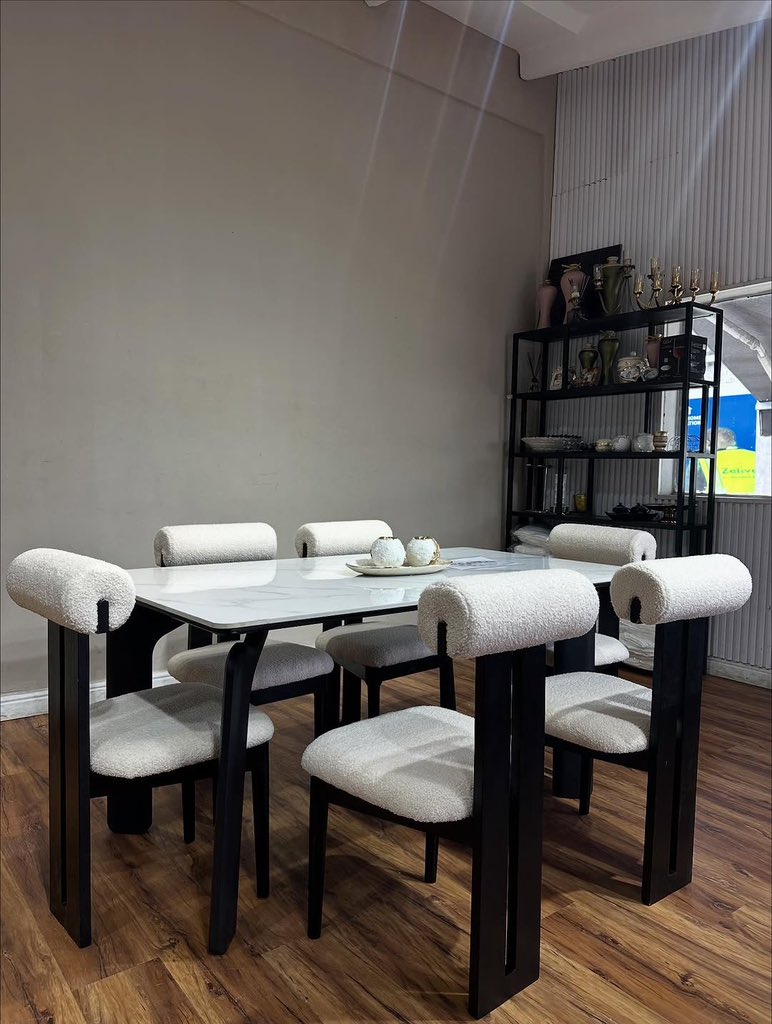 candlng's tweet image. Available!
.
6 Seaters
———-
#DinningSet #Furniture #CandlFurniture