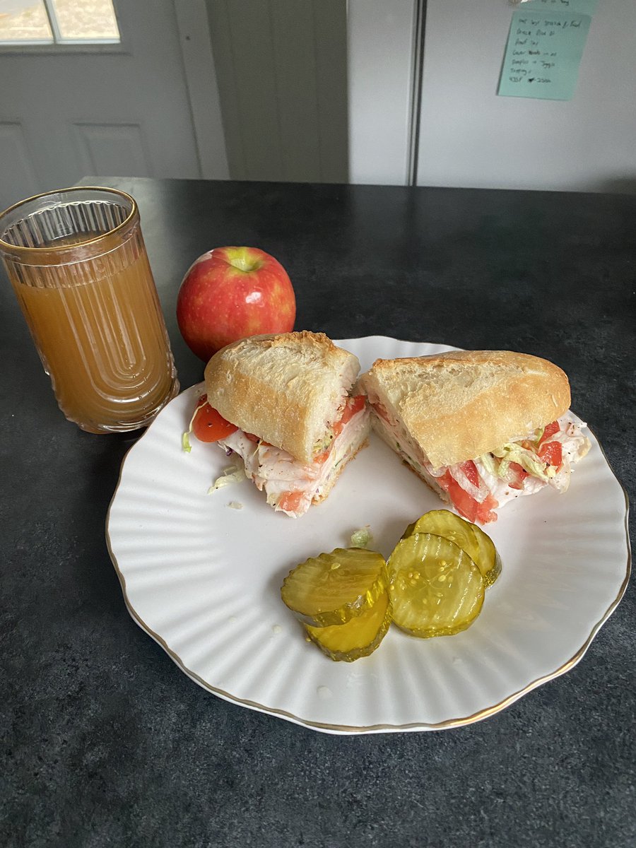 Thinking about this sandwich I made yesterday and how I am going to make another one today 🤤

Made the bread myself :’)