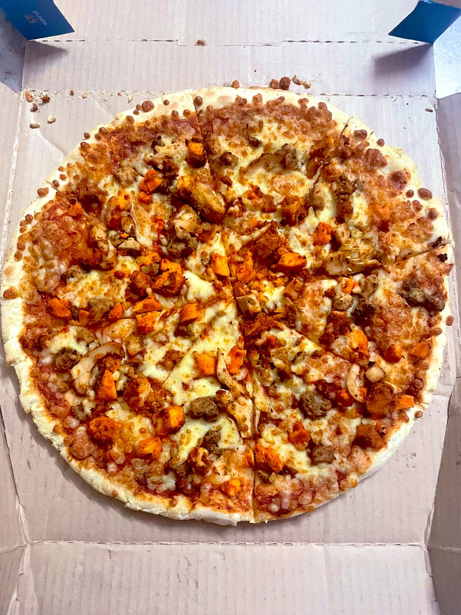 ursrishi7's tweet image. #PizZaa time