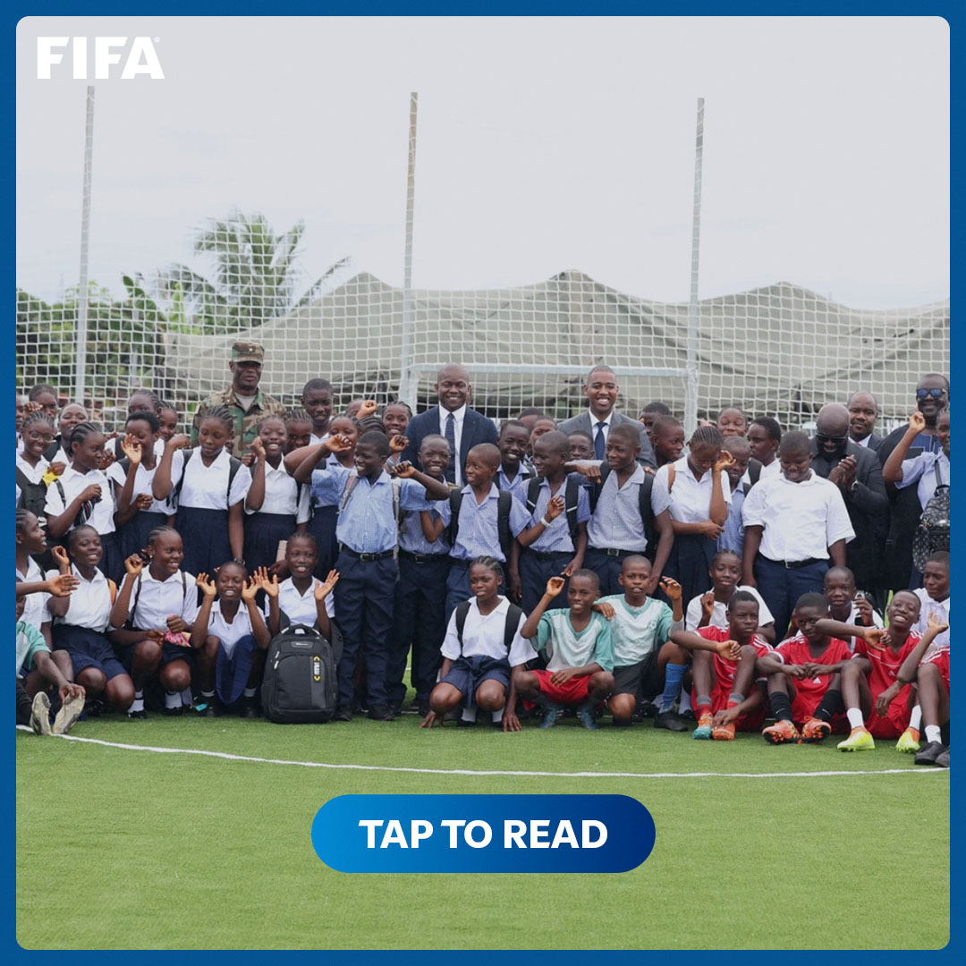 FIFAcom's tweet photo. Making a difference in Liberia with the FIFA Arena and FIFA Forward initiatives 🇱🇷

More than 3,000 children will be positively impacted by the development of mini-pitches at schools in Paynesville, Liberia: