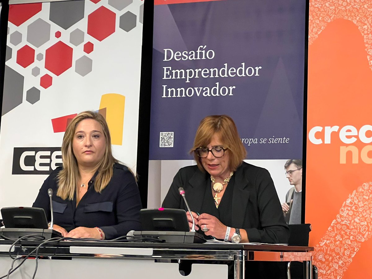 🔝 Hoy se ha celebrado el acto de inauguración del programa Creativa Naranja, desarrollado por el Centro Europeo de Empresas e Innovación Cartagena (CEEIC), el Instituto de Fomento de la Región de Murcia (INFO) y la Escuela de Organización Industrial (EOI).

🍊 Este programa