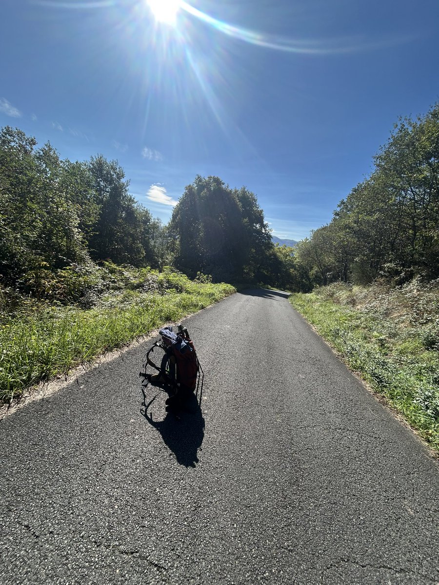 My #compostela day 4° : 
Bidarray ➡️ Saint-Jean-Pied-de-Port (encore un chemin de traverse que tu dois inventer, mais pour une grande partie: impossible d’éviter la « grand’route »…