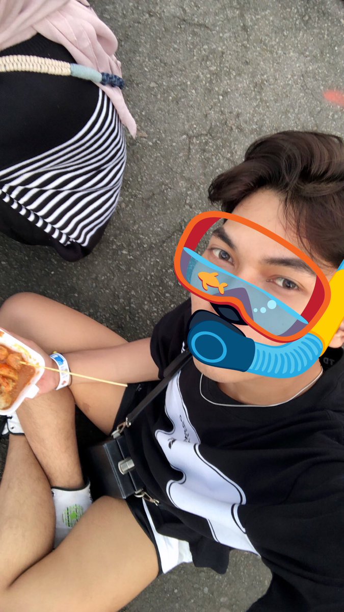 choocomillo's tweet photo. missing my brown haier era https://t.co/rNLbDUwNDp