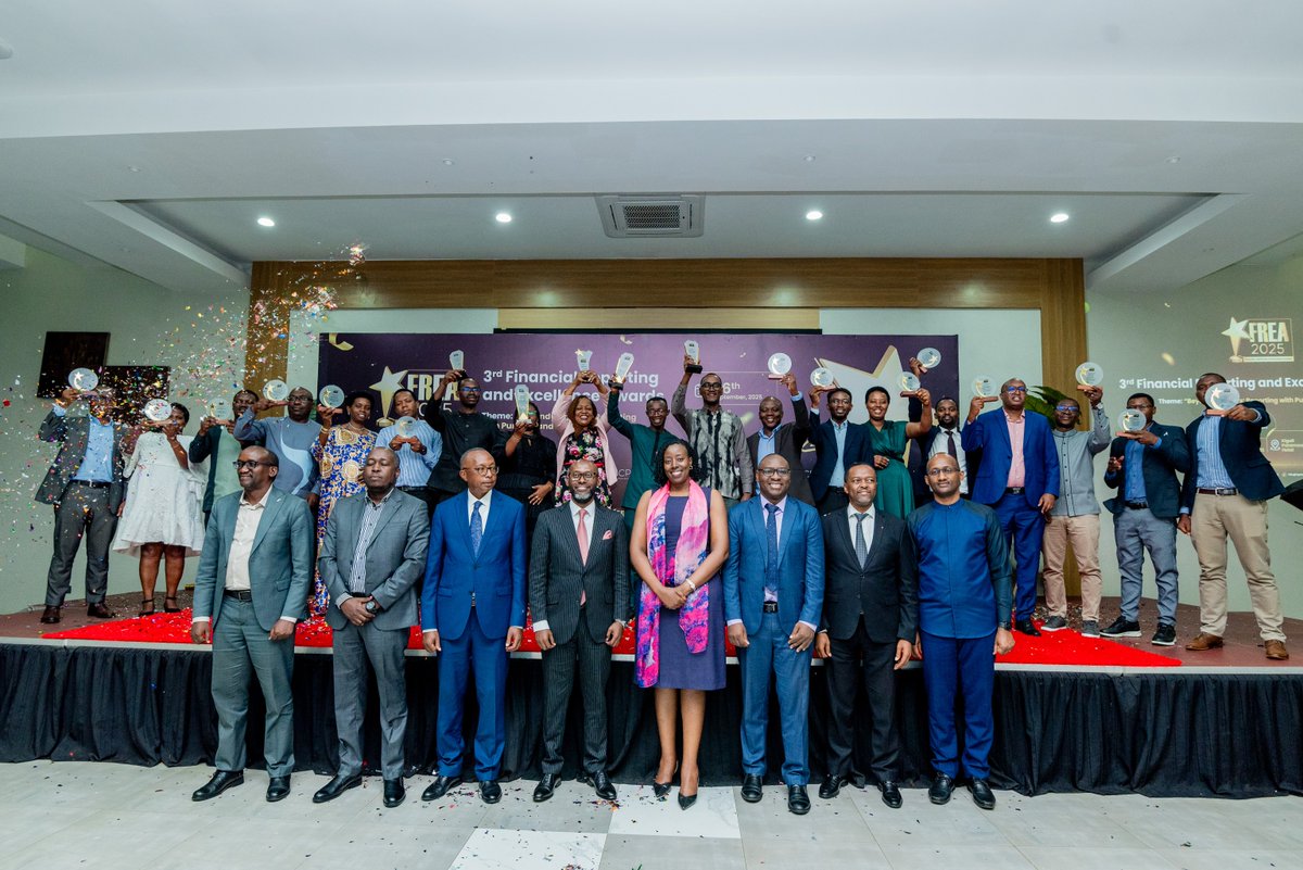 pwc_rw's tweet image. We are proud to have sponsored the #FREA Awards, hosted by ICPAR. Our Partner Mwangi Karanja highlighted the importance of this award in promoting continuous improvement in financial reporting. While reaffirming PwC’s deep commitment to the principles it embodies. #PwCRwanda