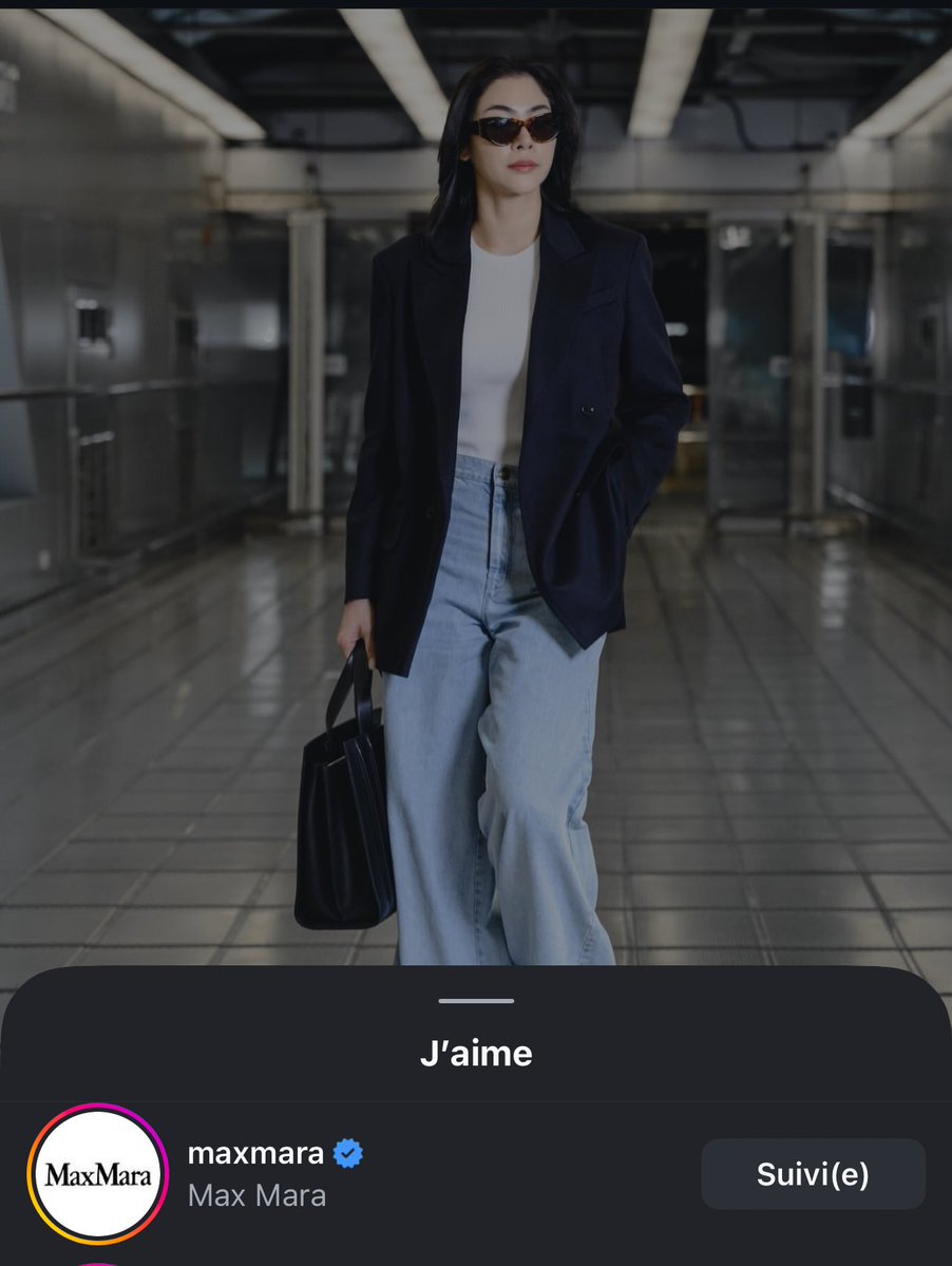 thess0218's tweet image. 📍Maxmara Likes ❤️

Maxmara was very happy with the news today and went to like their Queen&apos;s posts 👑. The one who honored them 

#MaxMaraxFaye 
#MaxMaraSS26
#MaxMara
#MFW
#FayeInMilanFashionWeek
 #MilanFashionWeek 
#FayePeraya
#ฝ้ายพีรญา
