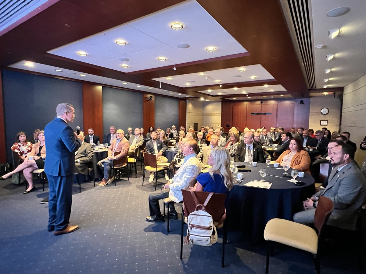 Matt Davis tweet media