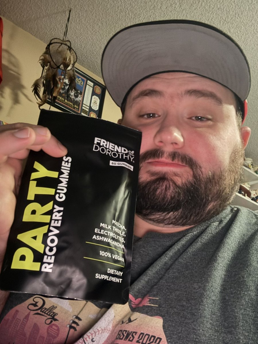The_Cub_Riley's tweet photo. โMe last night: 10 shots deep ๐บ
Me this morning: ๐ชฆ
Me after @friend_dorothy1 Party Recovery Gummies: ๐๏ธ๐ฑโจ
๐ https://t.co/HxRXFGgZzk
Use code CUB10 for 10% off!
#FriendOfDorothy #BounceBack #PartyRecoveryโ#ad https://t.co/FQytQDtiUB