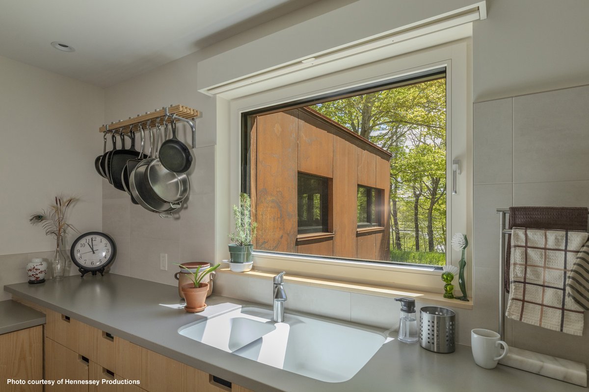 DesignwithMetal's tweet image. This week&apos;s Featured Project is an interesting one: a Maine residence  clad completely in Corten steel, with both the 22-gauge standing seam  roofing and 11-gauge wall panels fabricated by @SMSupplyLtd . Check  it out!  designandbuildwithmetal.com/featured-proje…