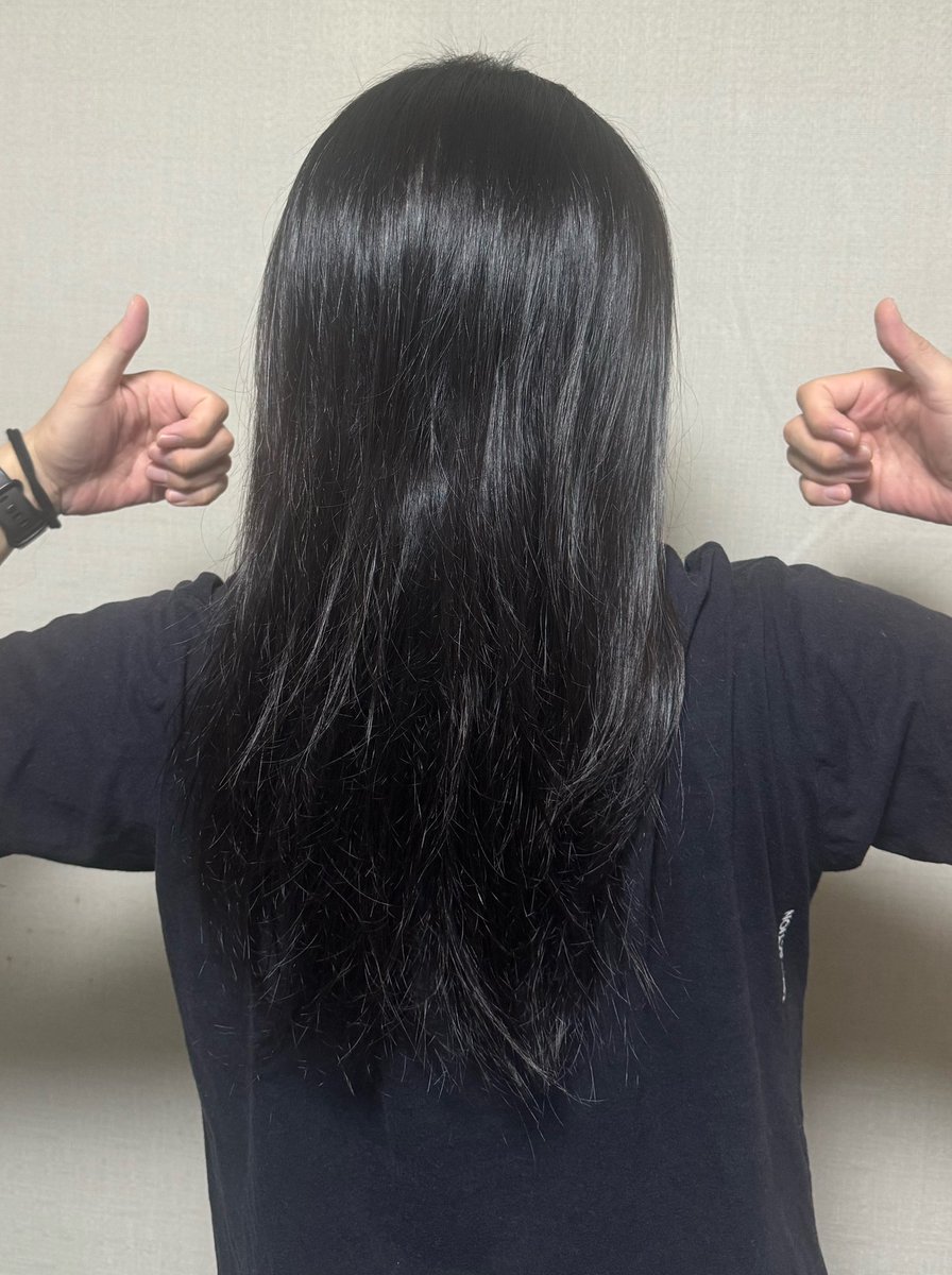 kosuke_ushino's tweet image. 丸坊主→スキンヘッド
今日で25ヶ月経過

朝晩は楽になってきたものの日中はまだまだ括らなきゃ汗が…

丸坊主にしたきっかけ
→Webラジオ - #45 子どもだって髪の毛を切りたくない理由はきっとあるというお話しyoutu.be/y2gpVLcyJvo

#目指せバージンヘアで100cm #hairdonation #ヘアドネーション