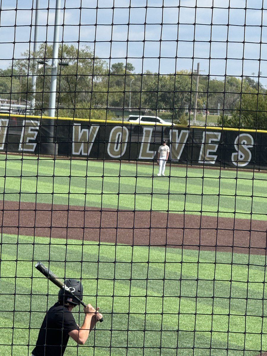 Happy 19th Birthday Tanner.  Keep working hard in the classroom and baseball field.  Love you T!