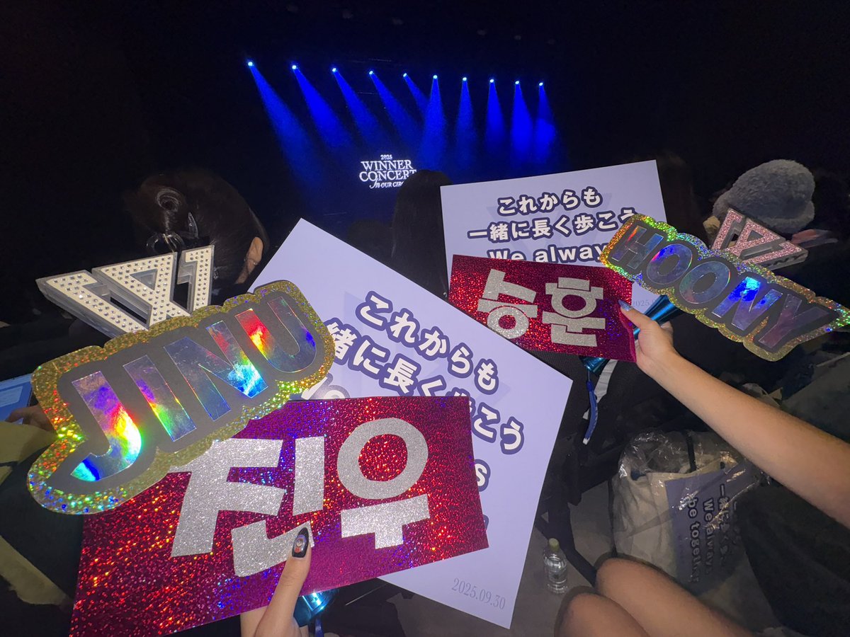 _my_yg's tweet photo. またすぐ会おうね！楽しみだよ💙 https://t.co/A2O2GYZpPf