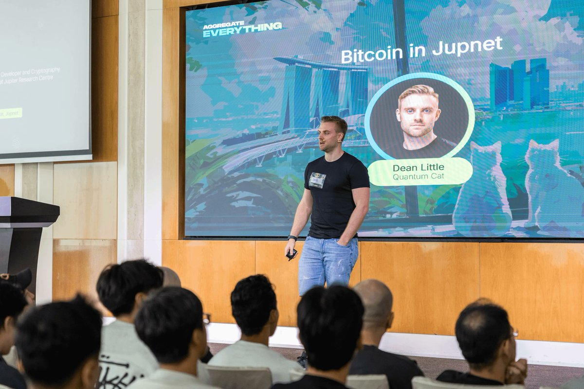 Dean Little presenting Bitcoin in Jupnet at Aggregate Everything event