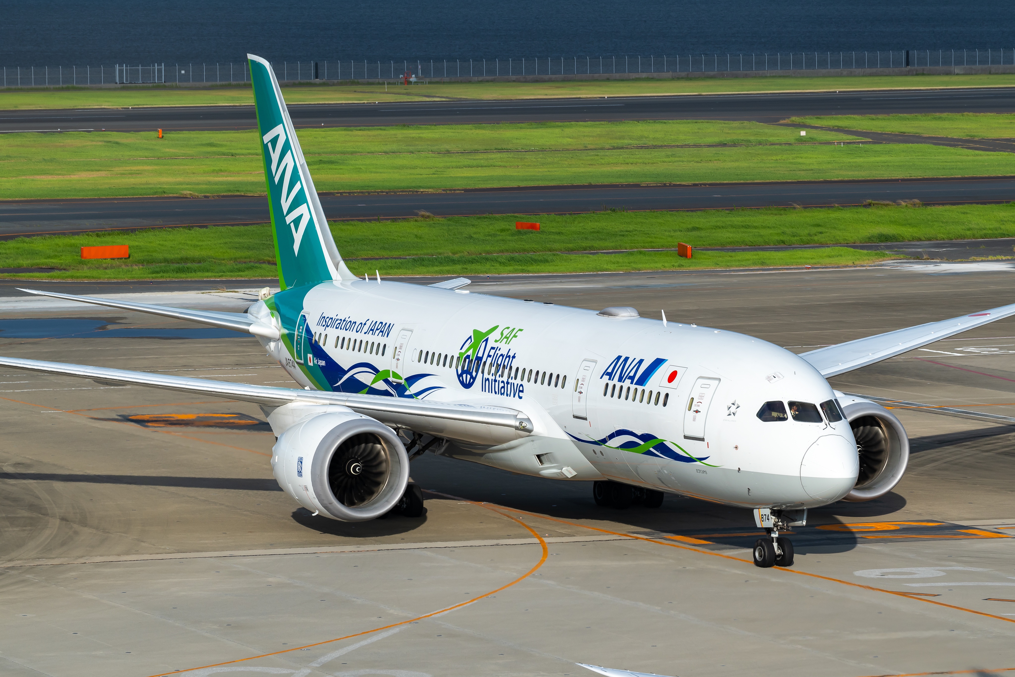 鉄道 ANA B787-8 JA874A Future Promise ANA Boeing 787-8 JA874A Future Promise JC Wings SA4ANA018