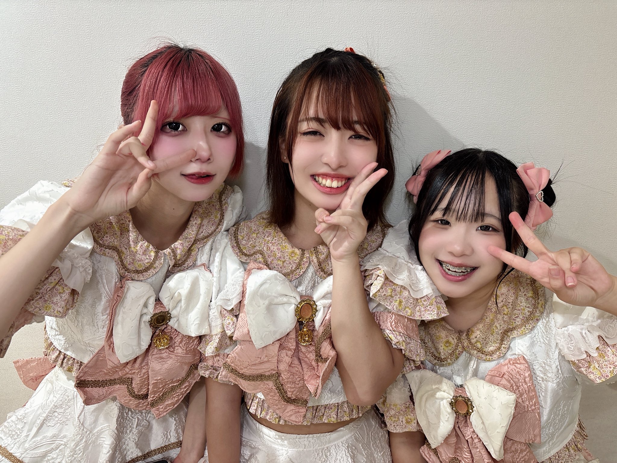 Chi⭐︎kook☆ 139-016 2ハンドルシャワー混合栓(一時止水) 1個 カクダイ