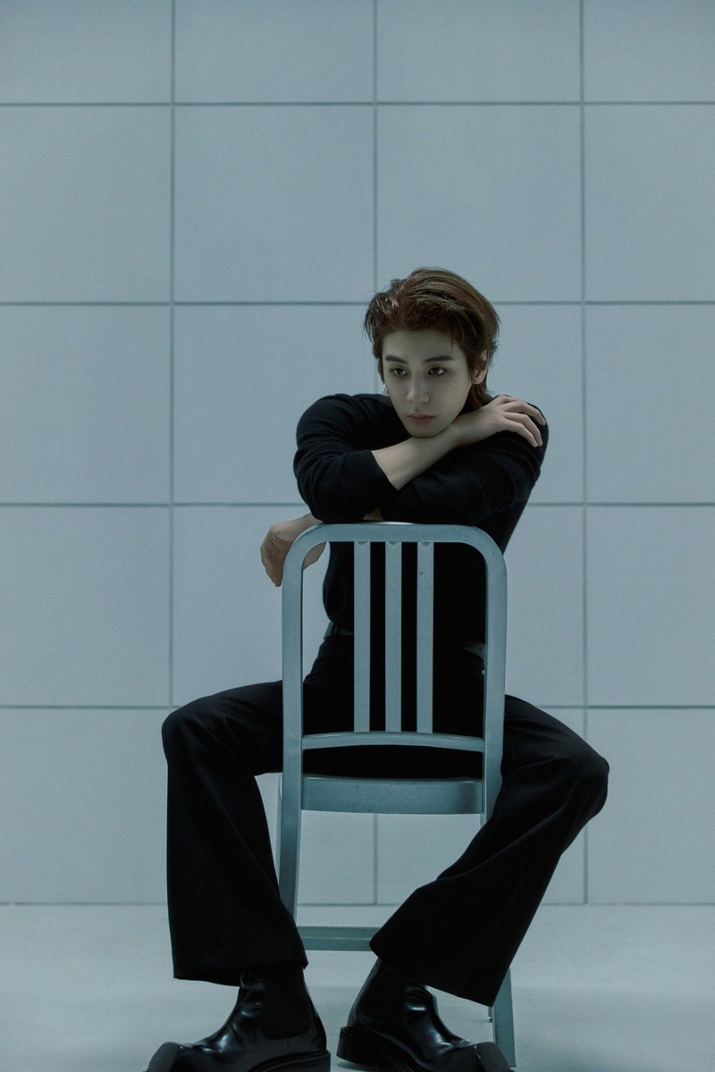 Until I try painting you with the love that could be, all these colors are just a fantasy.