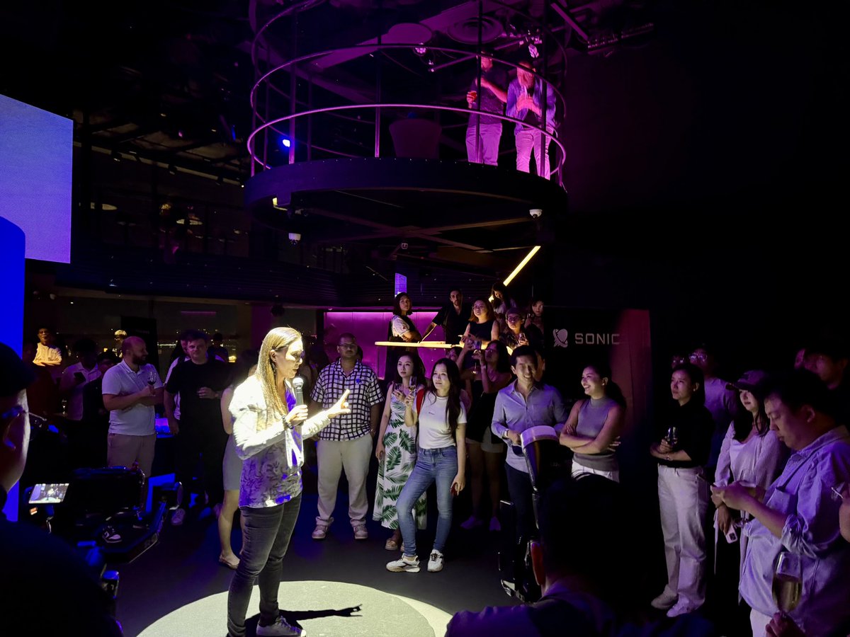 Robinn.Sol⚡️ tweet media