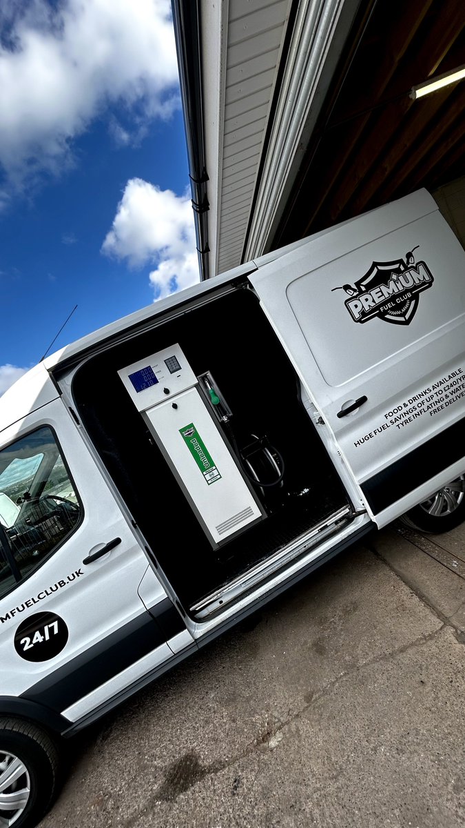 Myles 🇯🇲🇧🇧 tweet media