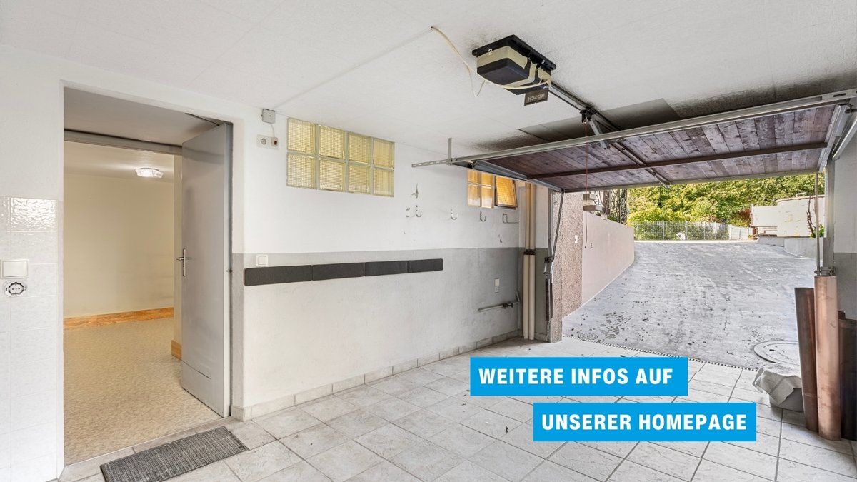 +++ Neu zum Kauf: Haus in Ingolstadt +++

Charmanter Bungalow mit zwei Garagen auf großzügigem Grundstück.

Infos unter: richarz-immobilien.de/Immobilienange…

#immobilien #fairmittlung #makler #immobilienmakler #ingolstadt #immoteam #Milk