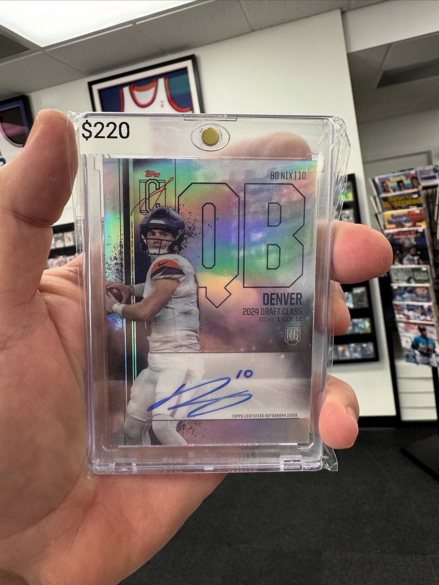 LJsCardShop tweet media