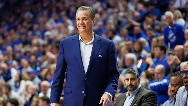 koryhBBN's tweet photo. These two men once ran this state. 

These two men brought the program to new heights. 

These two men once could do no wrong. 

These two men stayed too long and saw their legacies turn. From statue talks to calls for them to step down. A bad ending destroying two legacies. https://t.co/Zj6fIpMqyv