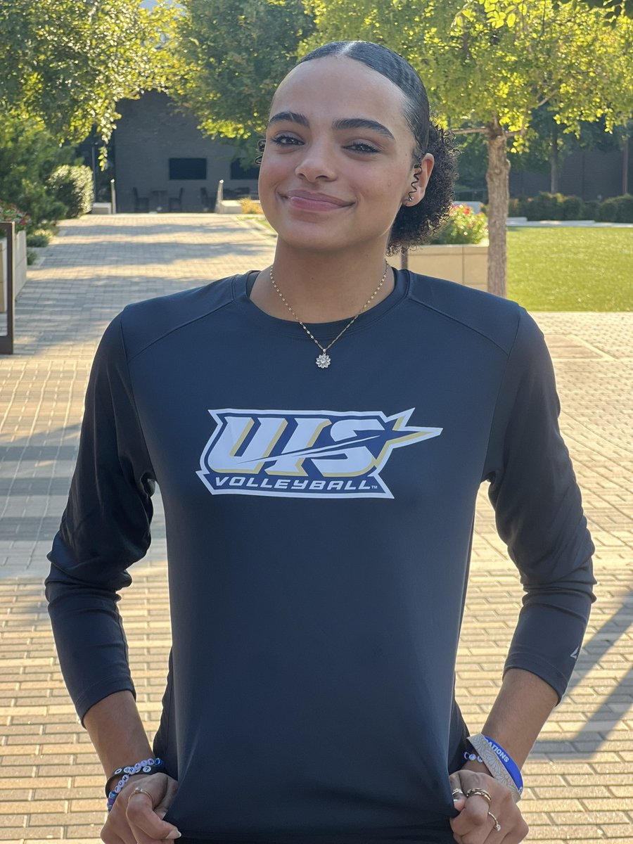 Khadijah Blue tweet media