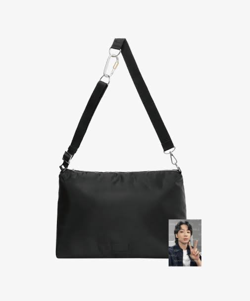 unniesstore's tweet photo. lembrando que as bolsas estão completas e vem os PCs junto https://t.co/LvGM9zGKpi