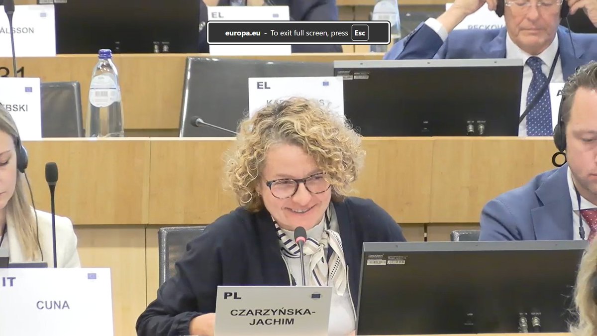 EA_CoR's tweet image. EA Group member Magdalena Czarzyńska-Jachim used today's #SEDEC commission meeting to call upon the European Commission to use the full potential of the #EuropeanHeritageLabel. This label recognises cultural sites across the EU having played an important role in the EU's history.