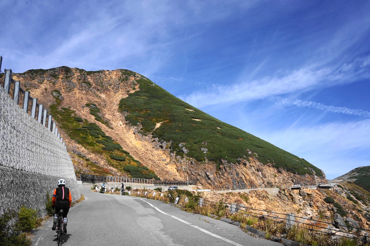 アキア tweet media