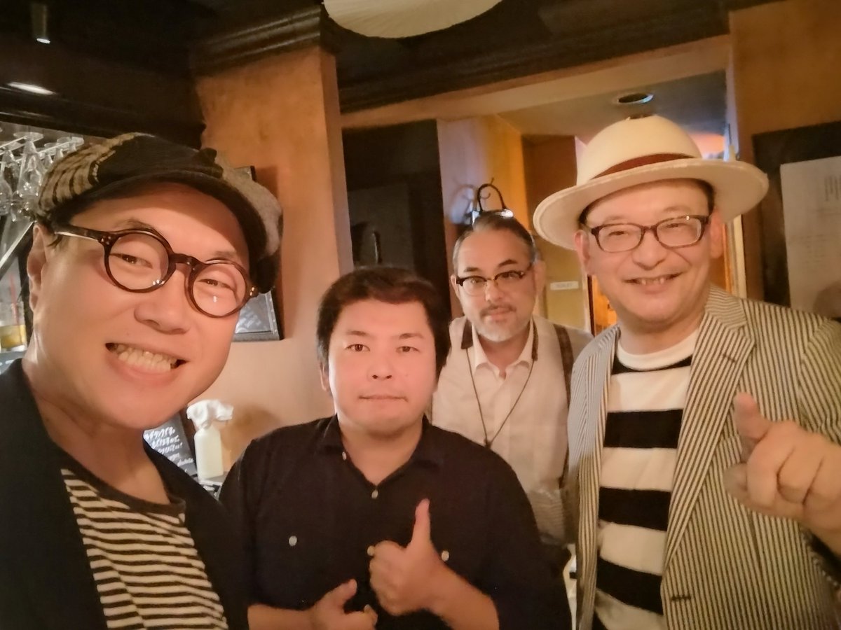 先日の月例琥珀ライブはテナーの名人上野まこと、大内満春をお迎えし、たいへん素敵な夜に！お二人のサックスの音色が本当に抜群で、終始気持ちよく演奏させて頂きました。富山から名ドラマー竹内武さんも来られとても良き一日に。ほんと楽し過ぎたのでこのメンバーでまたぜひライブやりたしです😆！