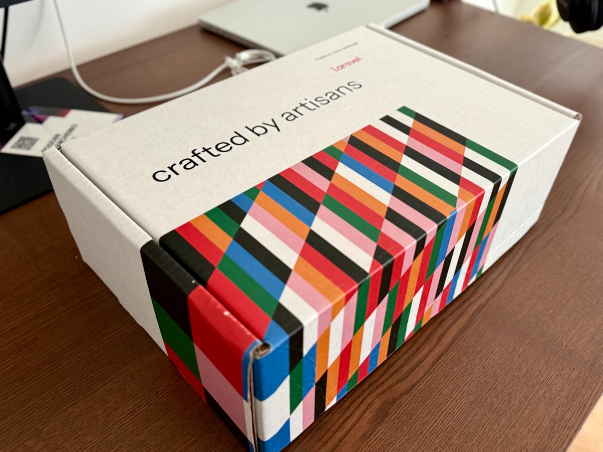 UpstatePHP's tweet image. HUGE shoutout to @laravelphp for sending us this mystery box and sponsoring our next meetup!
Join us Oct 9th at @OpenWorksGVL , where we will reveal the contents of the box and more!
meetup.com/hack-greenvill…
ps @iamdavidhill this looks amazing! 😍