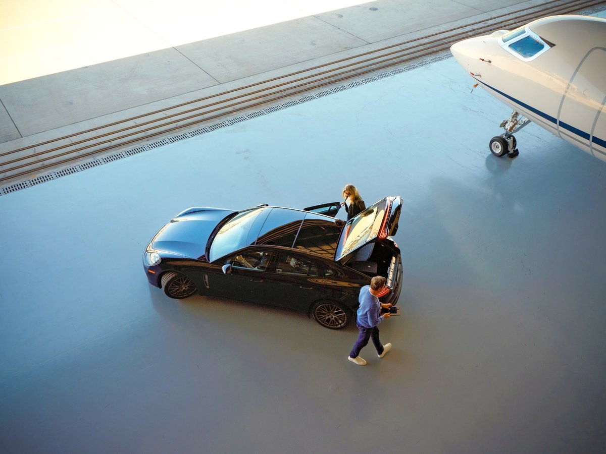 SignatureFBO's tweet image. The art of effortless travel.

We ensure your flight is flawless, and through our partnership with GoRentals, your curated rental vehicle is ready the moment you land.  Move effortlessly, polished from start to finish.

#PrivateAviation #BizAv #GoRentals #PrivateTerminal