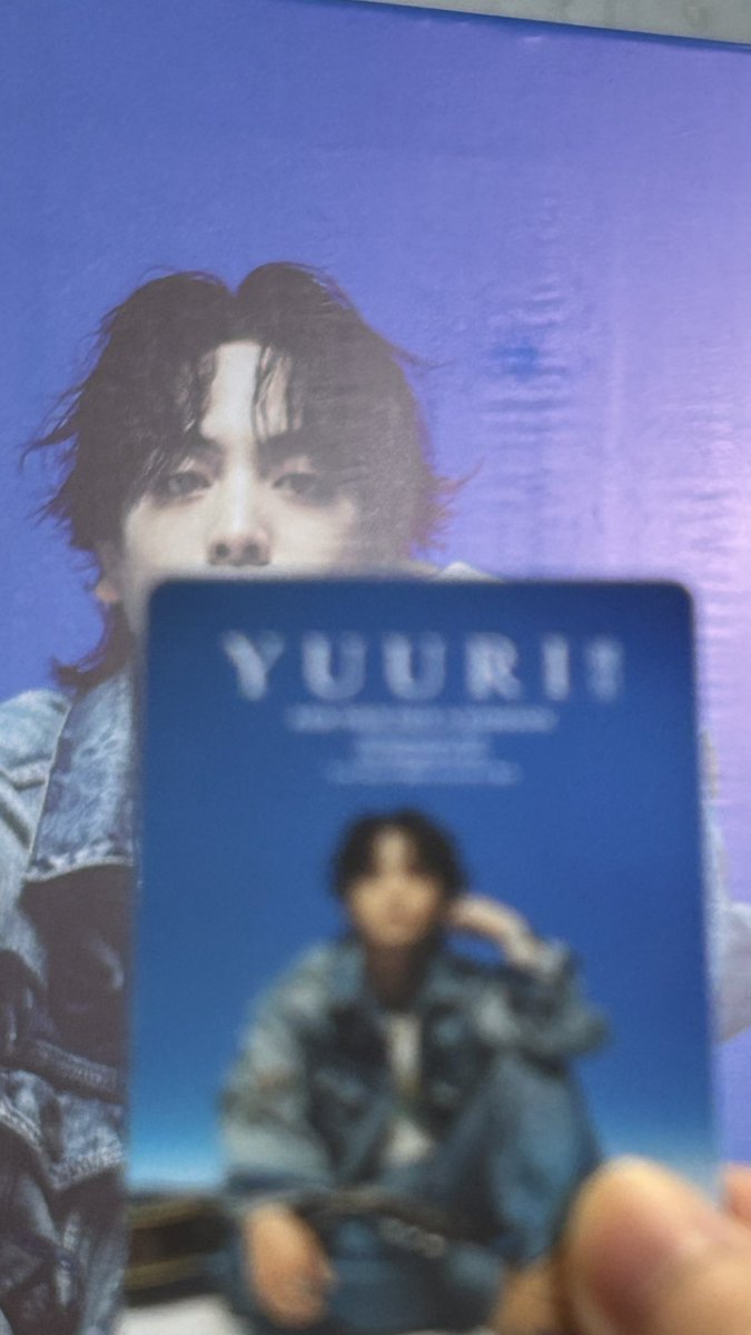 ความจริงแล้วเมื่อวันก่อน ผมกระโดดหย่อง ๆ อยู่ด้านหน้าคุณครับ