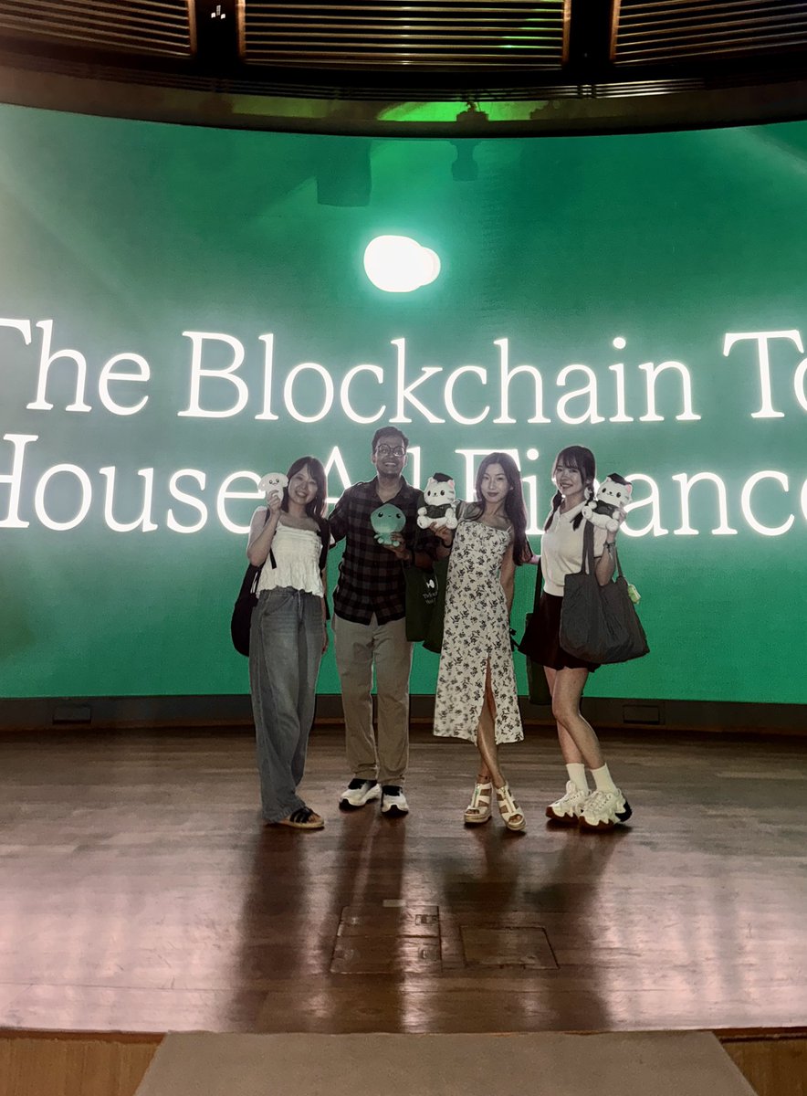 Maggi ✌️ tweet media