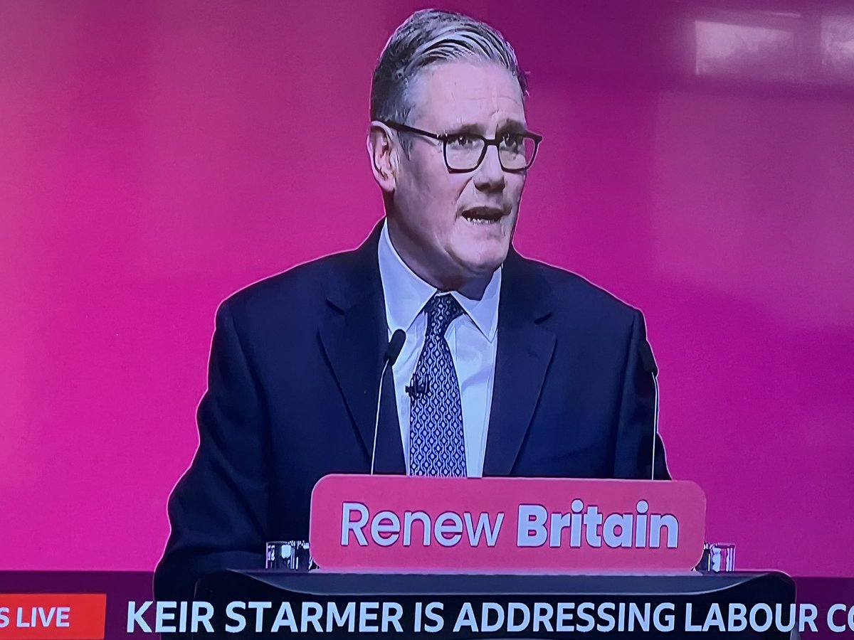 Mofoman360's tweet image. Keir Starmer has just attacked free speech
We must protect our free speech
#LabourPartyConference #LabourConference2025