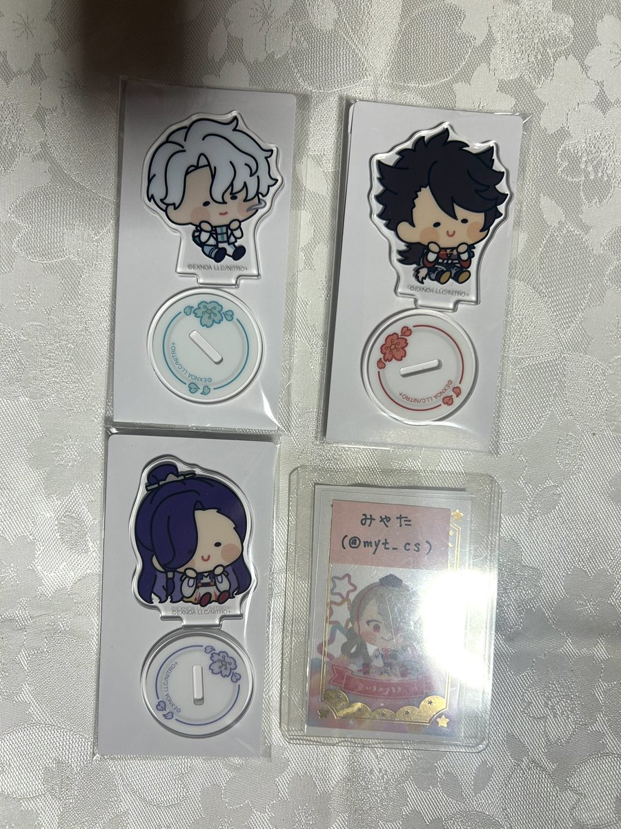 myt_cs's tweet image. 【譲渡】刀剣乱舞 んまほっぺ ミニアクリルスタンド ミニアクスタ
譲)雲生、陸奥守、○丙子椒林剣
求)3点まとめて¥2,000+送料、または
○単体(¥600+送料)