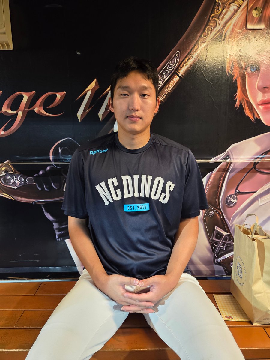 [구창모 873일 만에 승리]
구창모 선수가 참 오랜만에 승리 투수가 됐습니다. 오늘 공도 80개 가까이 던졌는데 몸 상태에 이상은 없다고 합니다. 오랜만에 중요한 경기에서 공을 던질 수 있어 재밌었다는 소감도 밝혔습니다. 오늘 등판이 이번 시즌 마지막이 아니기를 바랍니다.