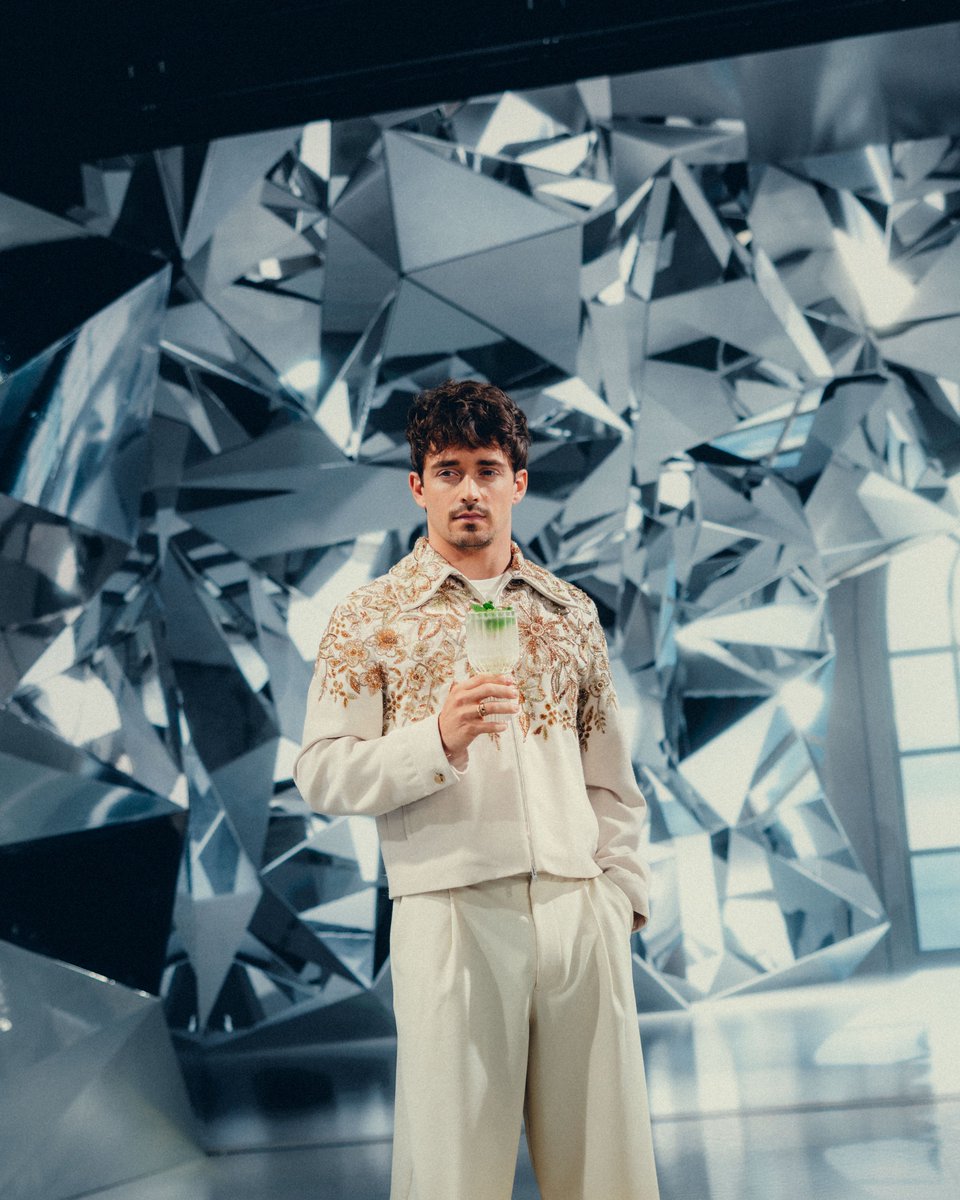 Chivas Regal tweet media