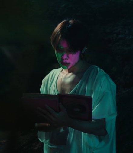푸파선배 낮에는코염띠기처럼있다가
정신차리더니 개큰가능하울링하게만드네