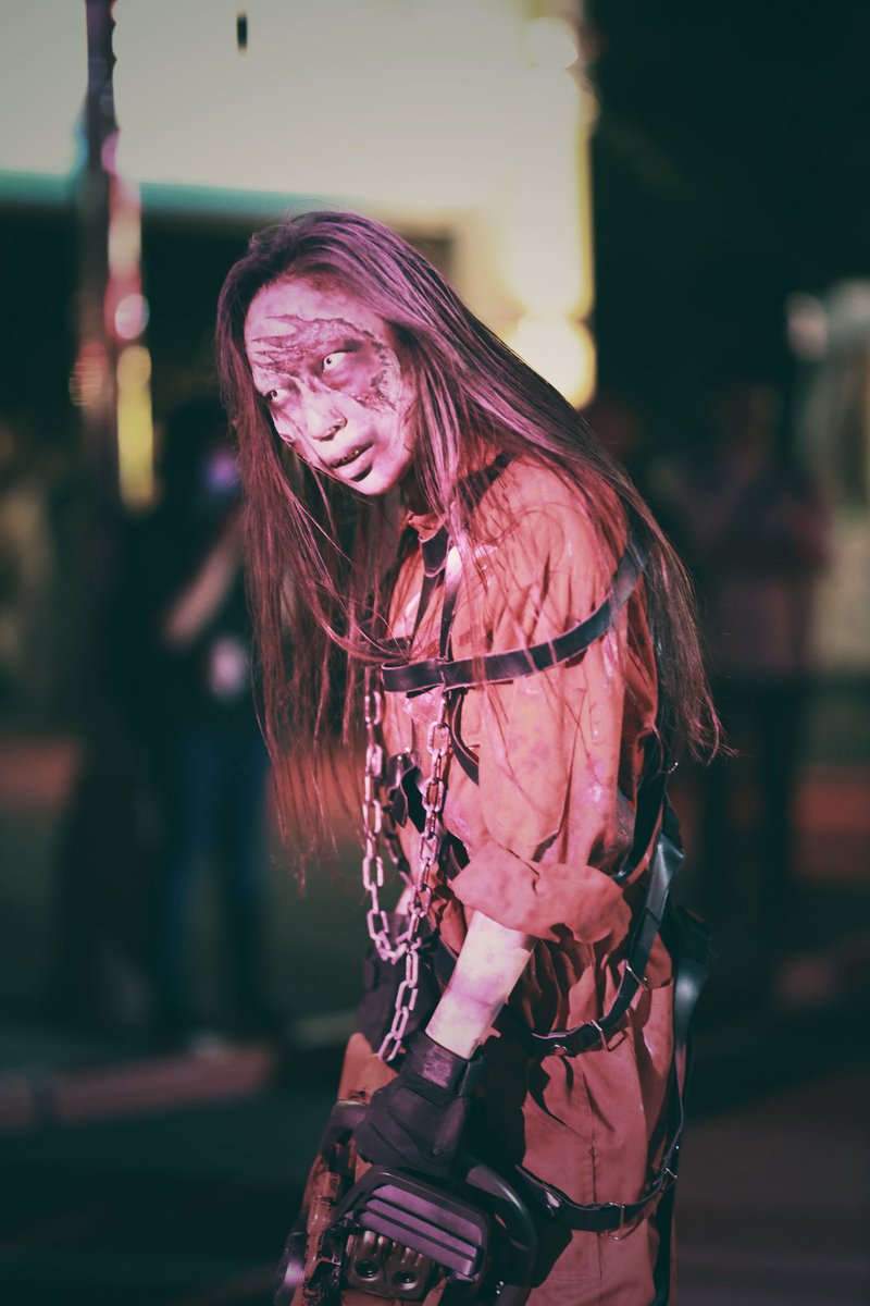 ホラーナイト
チェーンソーエリア
囚人1推し😁
 #しげふぉと #ユニバ #ホラーナイト #ホラーナイト2025 #ホラナイ2025