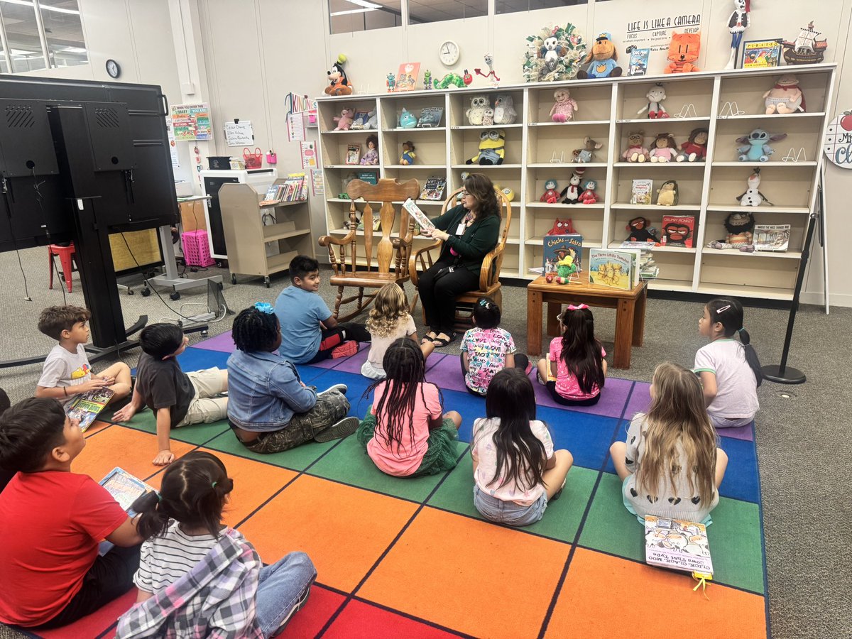 Mrs. Subda 🍎 tweet media