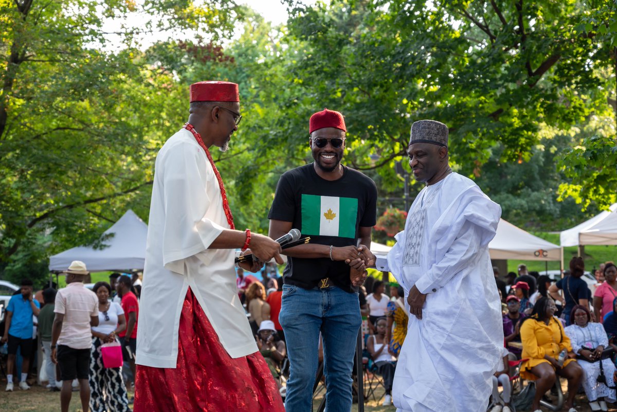 effodu's tweet image. Grateful to have received the 2025 Headlamp Award for Research Excellence in Artificial Intelligence and Law, in recognition of contributions toward reshaping communities in line with @UN's @SDG2030, celebrated by the Mayor of Brampton, Ontario and the High Commissioner to Canada