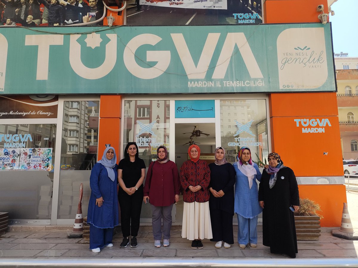 tugvamardin's tweet photo. Kadın Aile koordinatörlüğü olarak haftalık toplantımızı gerçekleştirdik. İlçe kadın aile temsilcisilerimiz ile görüşüp çalışmalar doğrultusunda istişare ettik. https://t.co/YNNOG4BMJR