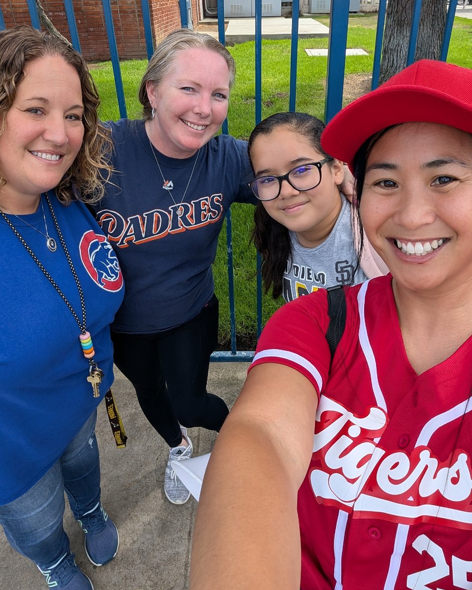 Chase Avenue Elementary School tweet media